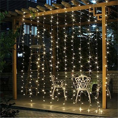 Гирлянда &ndash; занавес 3х3 м 300LED