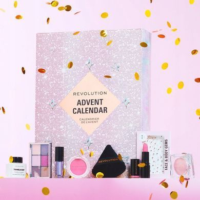 Рождественский адвент-календарь с косметикой Makeup Revolution 24 дня